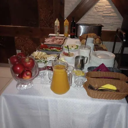 Jas I Malgosia Bed & Breakfast Poraj (Silesia)